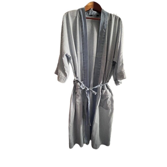 Vintage Bill Blass Kimono Robe Thin Blue and White Stripes With Pockets And Tie